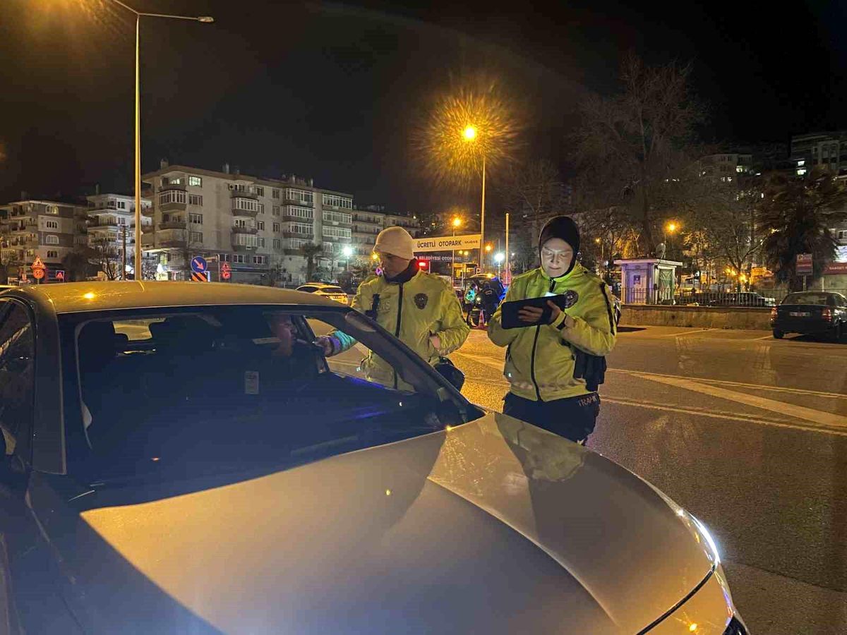 Mudanya'da trafikte huzur için gece denetimi