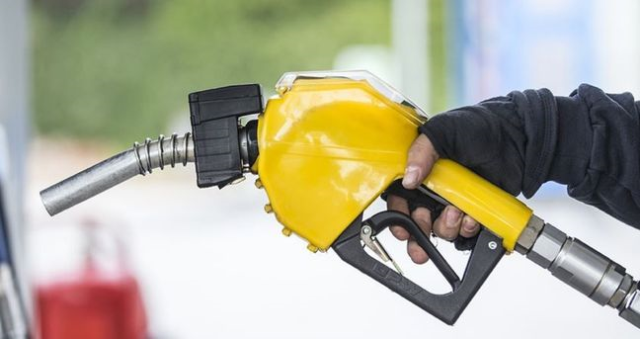 Petrol fiyatları SON DAKİKA! 9 Mart benzine, mazota zam gelecek mi?