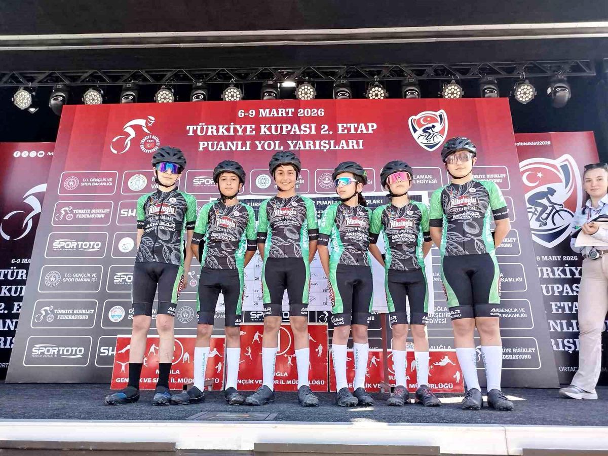 Akhisarlı minik pedallar Muğla'da kürsüye damga vurdu