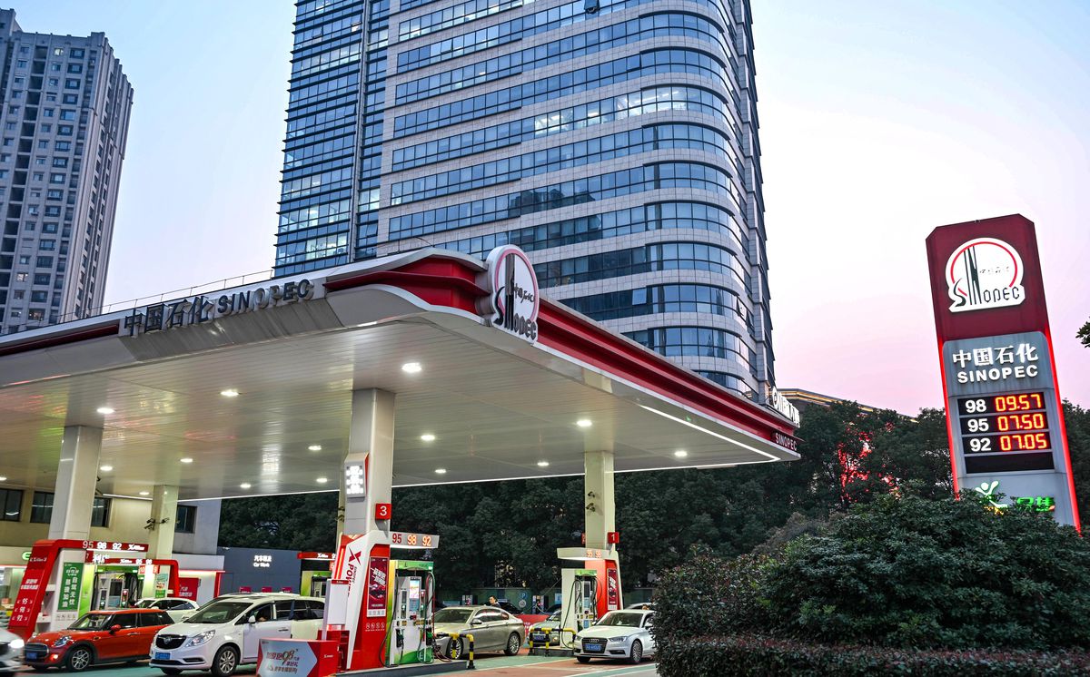 Albüm: Uluslararası Petrol Fiyatlarındaki Artış Çin'de Akaryakıta Zam Getirdi