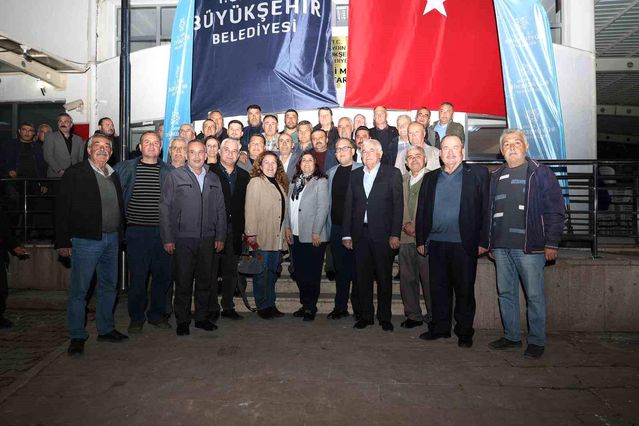 Başkan Çerçioğlu Koçarlı’da iftar sofrasında vatandaşlarla bir araya geldi