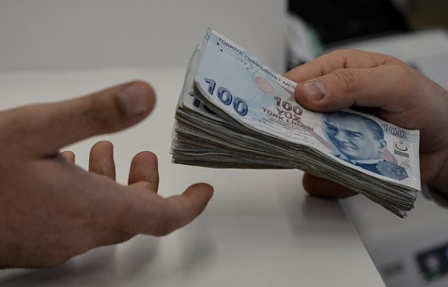 Emekli maaşları bayramdan önce yatacak mı?