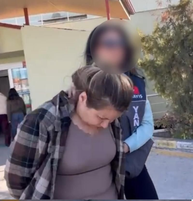 The woman who defrauded citizens with different titles was arrested