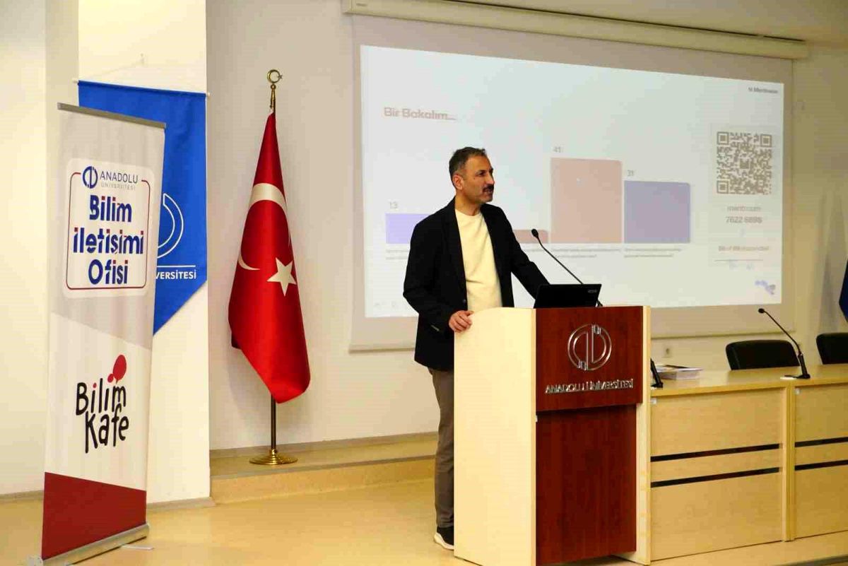 Gençler "IBAN Kullanımı ve Bilişim Suçları" konusunda bilgilendirildi