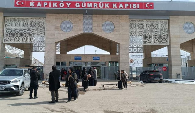 goruntuler turkiye sinirindan savasin 19643214 4850 m