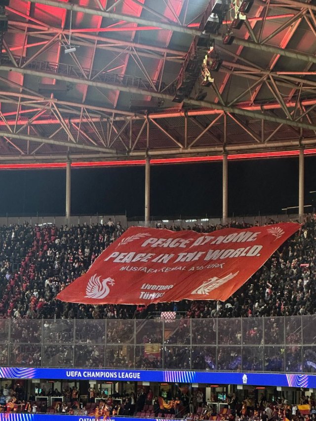 liverpool taraftarlarindan maca damga vuran 19644890 3450 m