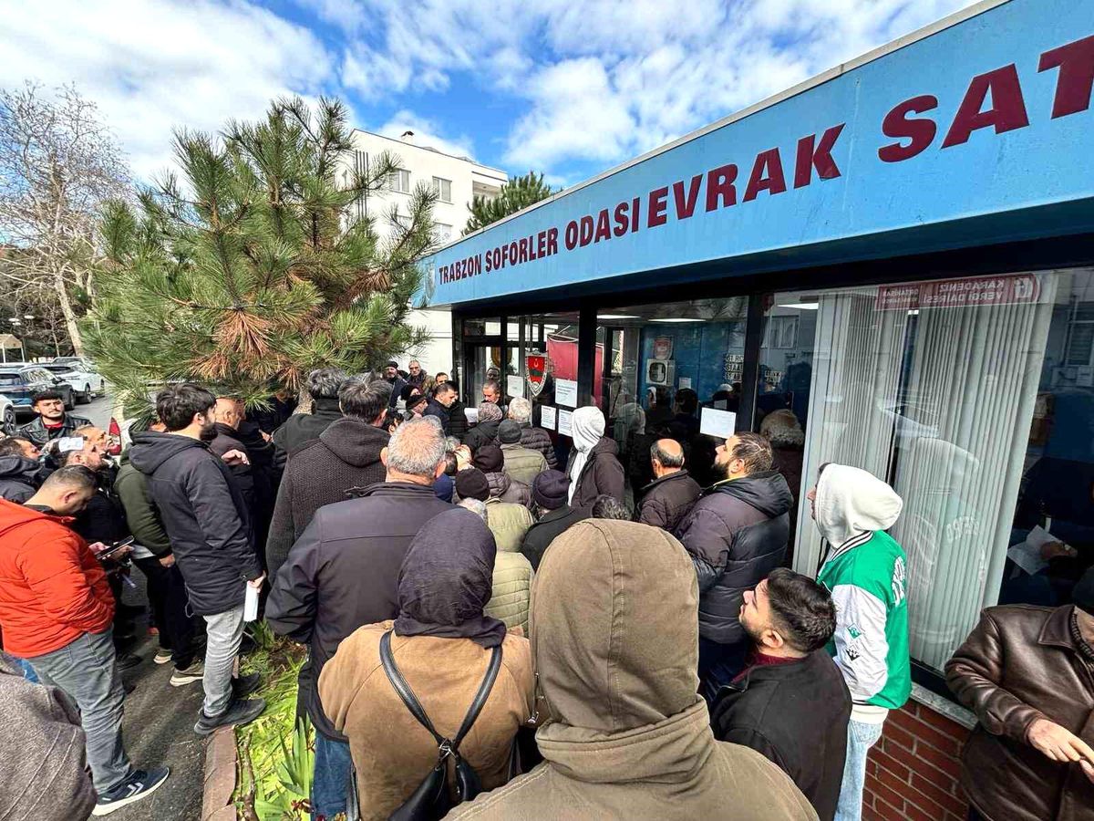Süre uzatıldı ama yoğunluk bitmedi: Trabzon'da 10 bin adet APP plaka değiştirildi