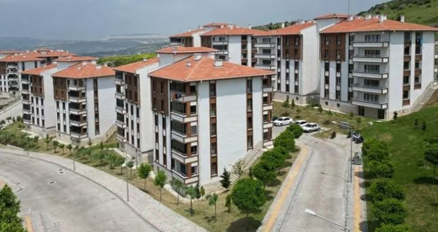 TOKİ peşinat ödemesi ne zaman yatırılacak, sözleşmeler ne zaman imzalanacak? TOKİ ilk taksit ne zaman ödenecek?