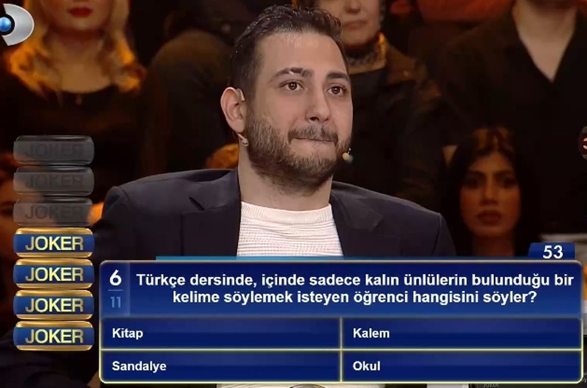 Türkçe dersinde, içinde sadece kalın ünlülerin bulunduğu bir kelime söylemek isteyen öğrenci hangisini söyler?