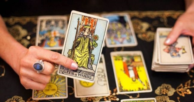 11 Mart günlük tarot falı: 11 Mart Çarşamba günü seni neler bekliyor? Günlük tarot kart açılımı!
