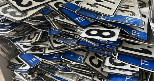 APP plaka cezası kalktı mı? APP plaka cezaları iptal mi edildi? Onaylı ve mühürlü APP plakalara ceza uygulanmayacak mı?