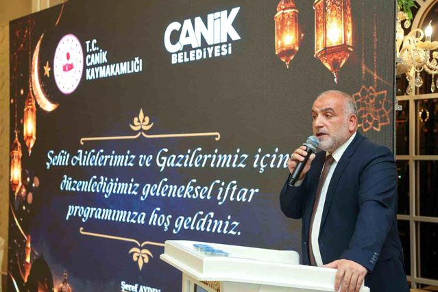Başkan Sandıkçı: “Milli ve manevi duyguları güçlü nesiller yetiştirmek bizlerin yegane sorumluluğudur”