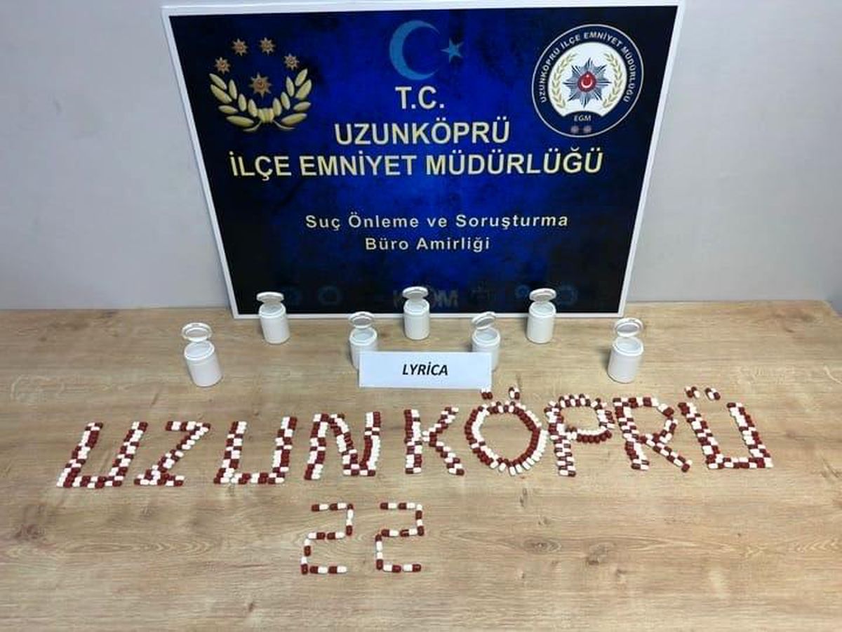 Edirne'de 339 adet uyuşturucu hap ele geçirildi