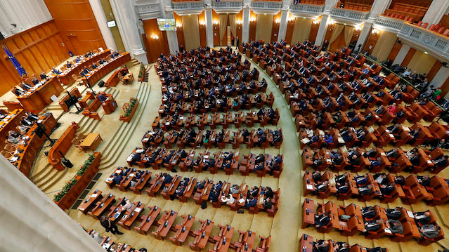 romanya meclisi abd nin ulkedeki hava uslerini 19648019 335 m