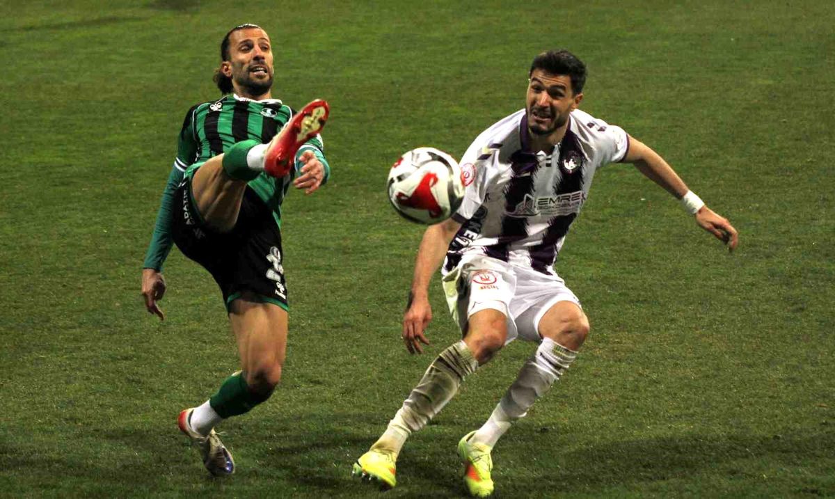 Trendyol 1. Lig: Ankara Keçiörengücü: 1 Sakaryaspor: 1