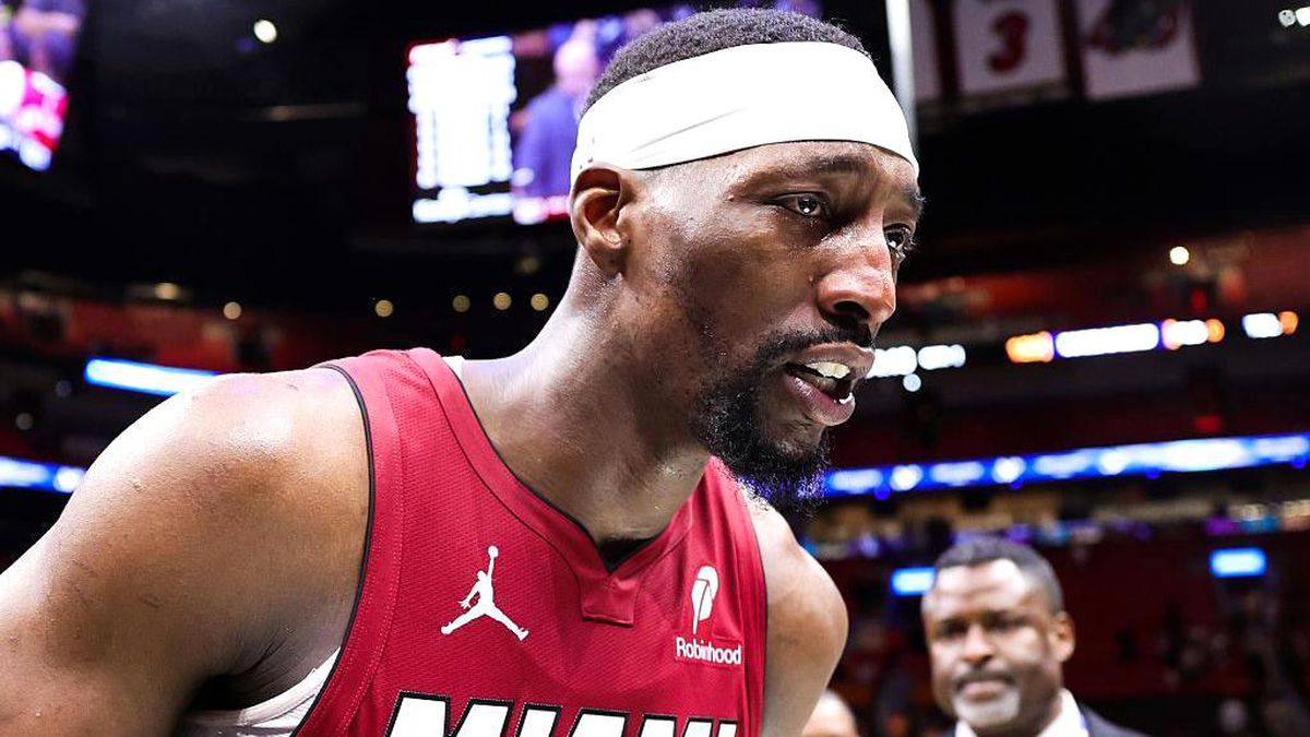 Bam Adebayo'dan Tarihi Performans
