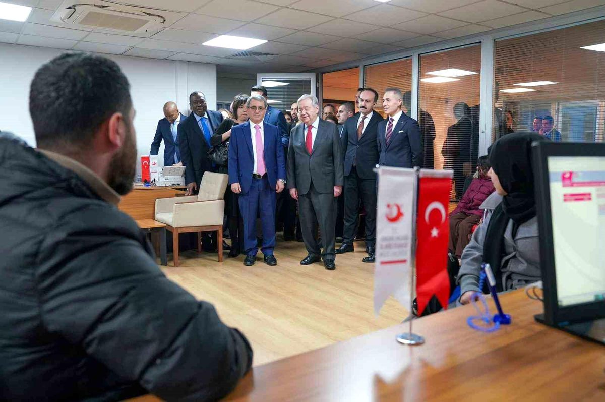 BM Genel Sekreteri Guterres Ankara İl Göç İdaresi Müdürlüğünü ziyaret etti
