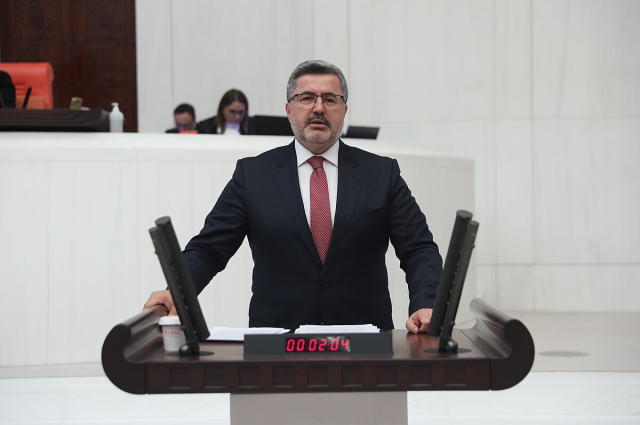 chp nin ibb davasi durusmalarinin trt den canli 19651915 8101 m