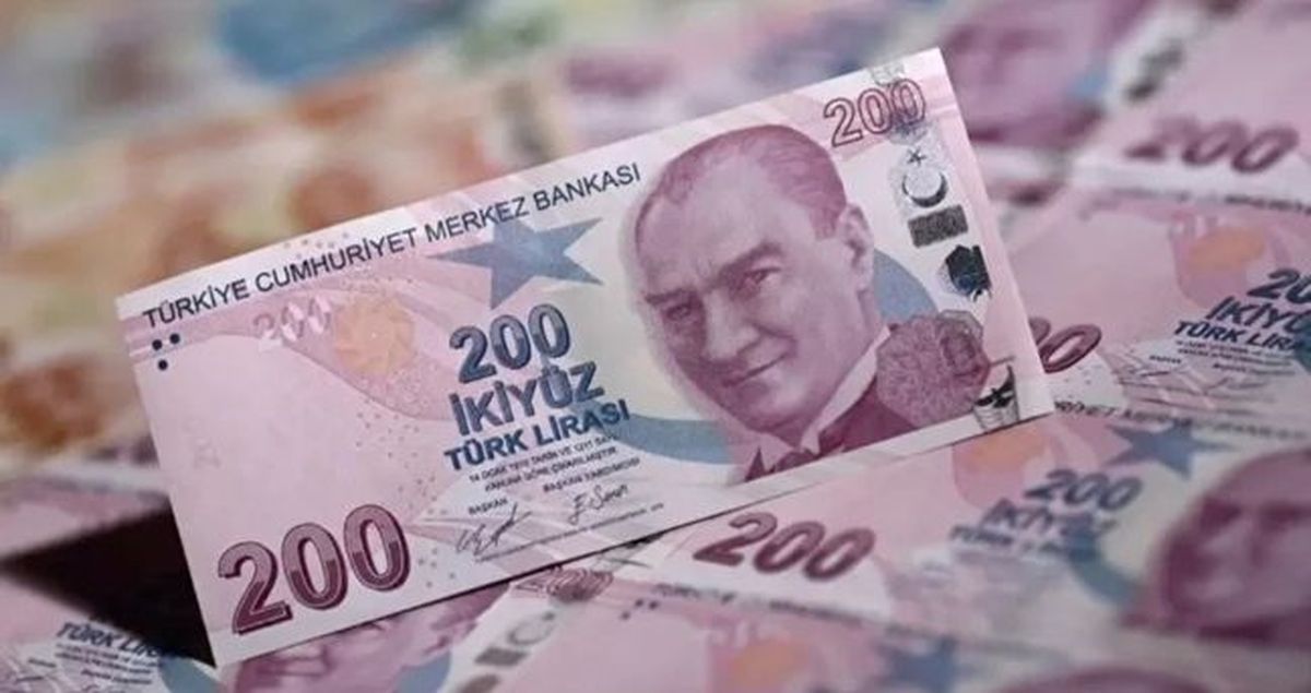 Emekli maaşı ve bayram ikramiyesi aynı gün mü yatırılacak? Bayram ikramiyesi ve emekli maaşı birlikte mi ö...