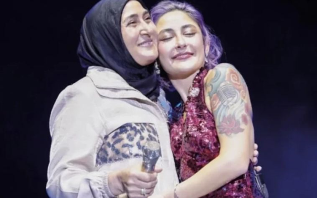 Melek Mosso is facing backlash: You are not your mother's daughter at all