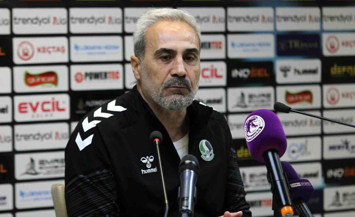 Mustafa Dalcı: "Koca bir şehrin geleceğiyle oynandığını düşünüyorum"