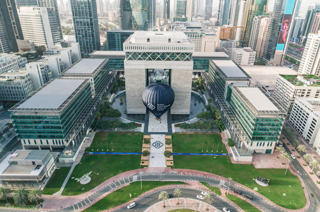 Savaş ateşi finans merkezine sıçradı! Dubai'de dev bankalar ofisleri boşaltıyor