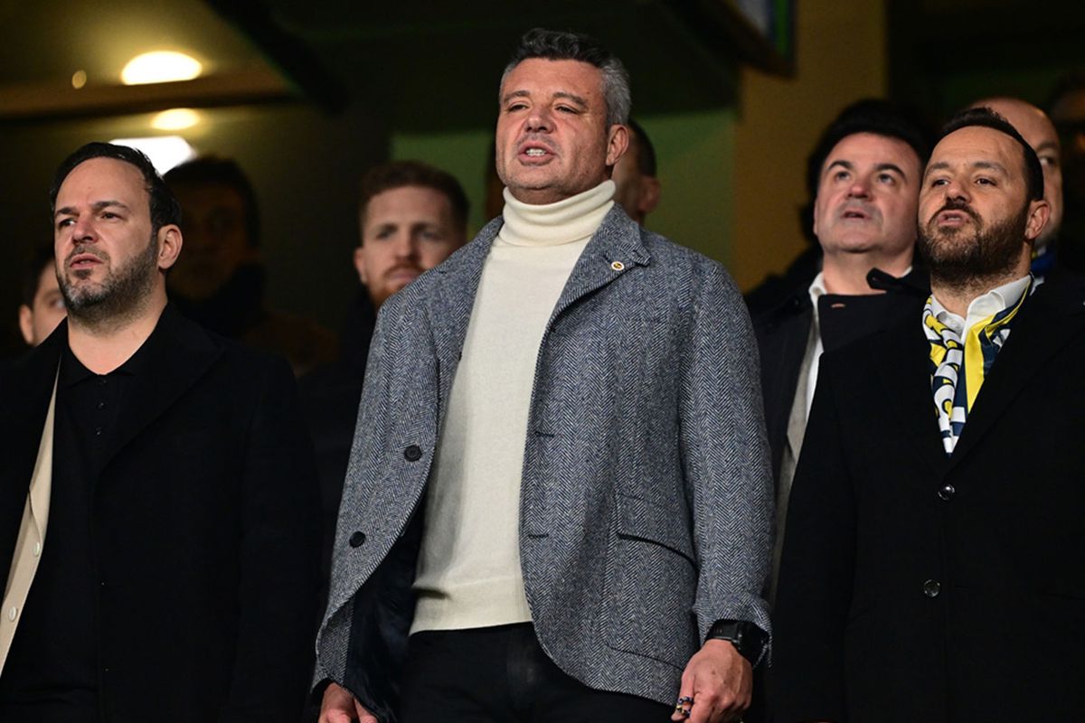 Fenerbahçe'de gerçekleşen acil durum toplantısından sonuç çıkmadı