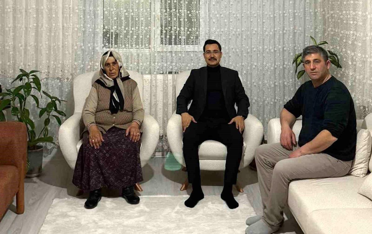 Akyaka Kaymakamı İsmail Demirtaş şehit ailesi ile iftar sofrasında buluştu
