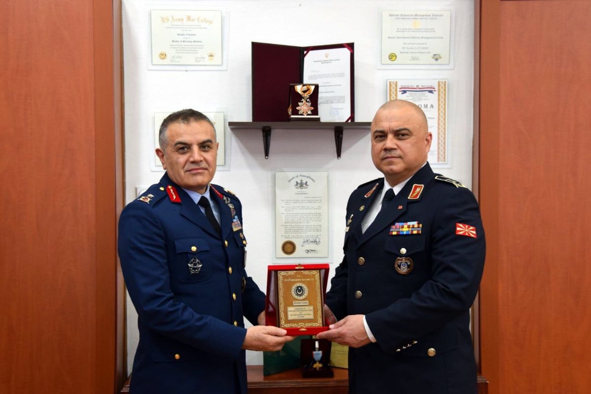 MSB Heyeti Atatürk'ün Mezuniyet Törenine Katılmak Üzere Kuzey Makedonya'ya Gitti