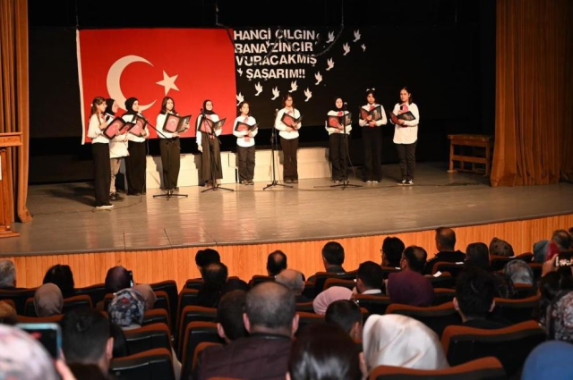 tartisma yaratan goruntu istiklal marsi arapca 19653328 4698 m