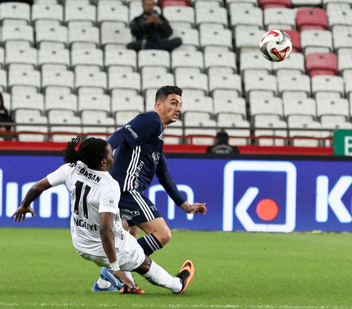 Trendyol Süper Lig: Antalyaspor: 0 Gaziantep FK: 0 (İlk yarı)