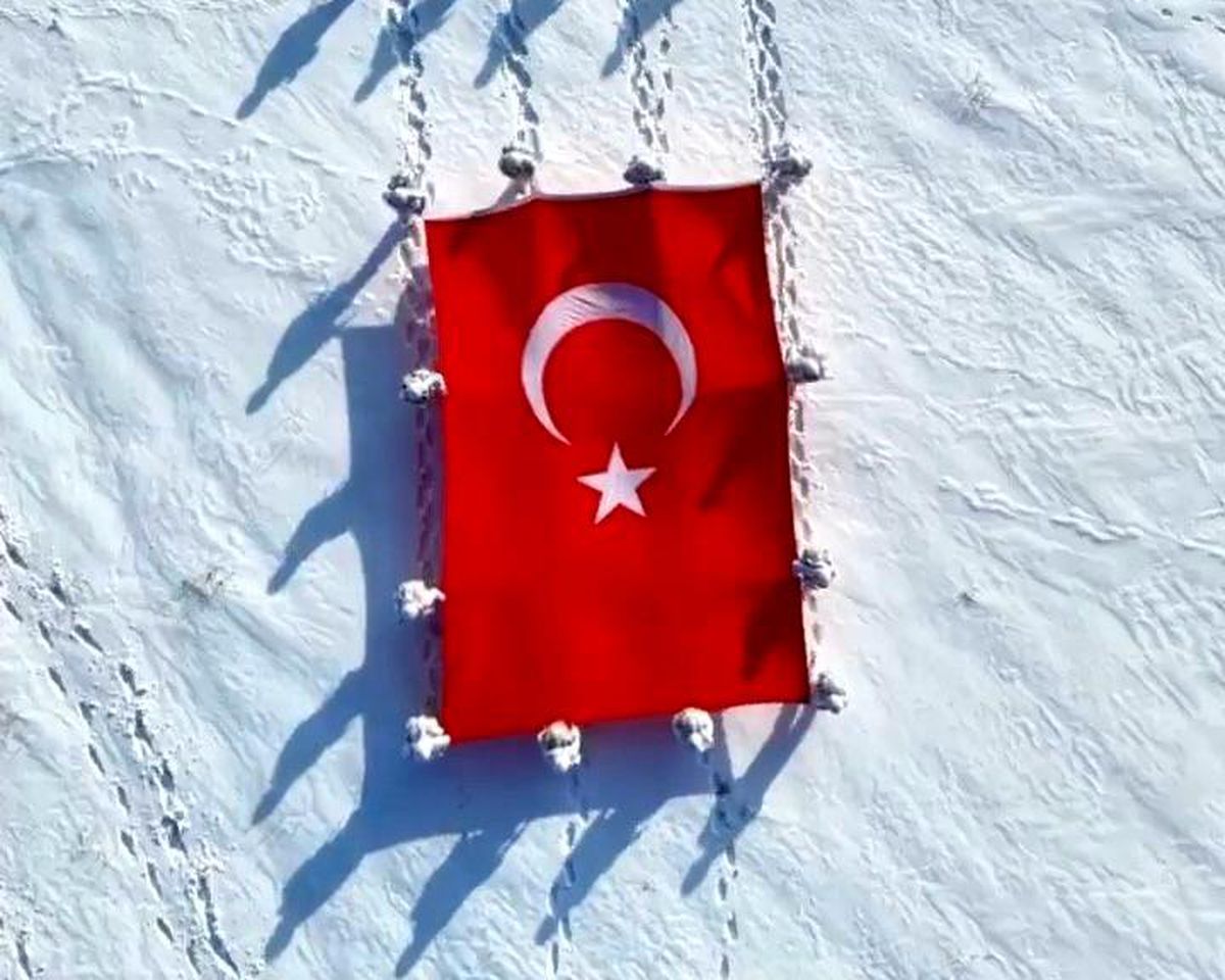 Van'da jandarma personelinden anlamlı yürüyüş