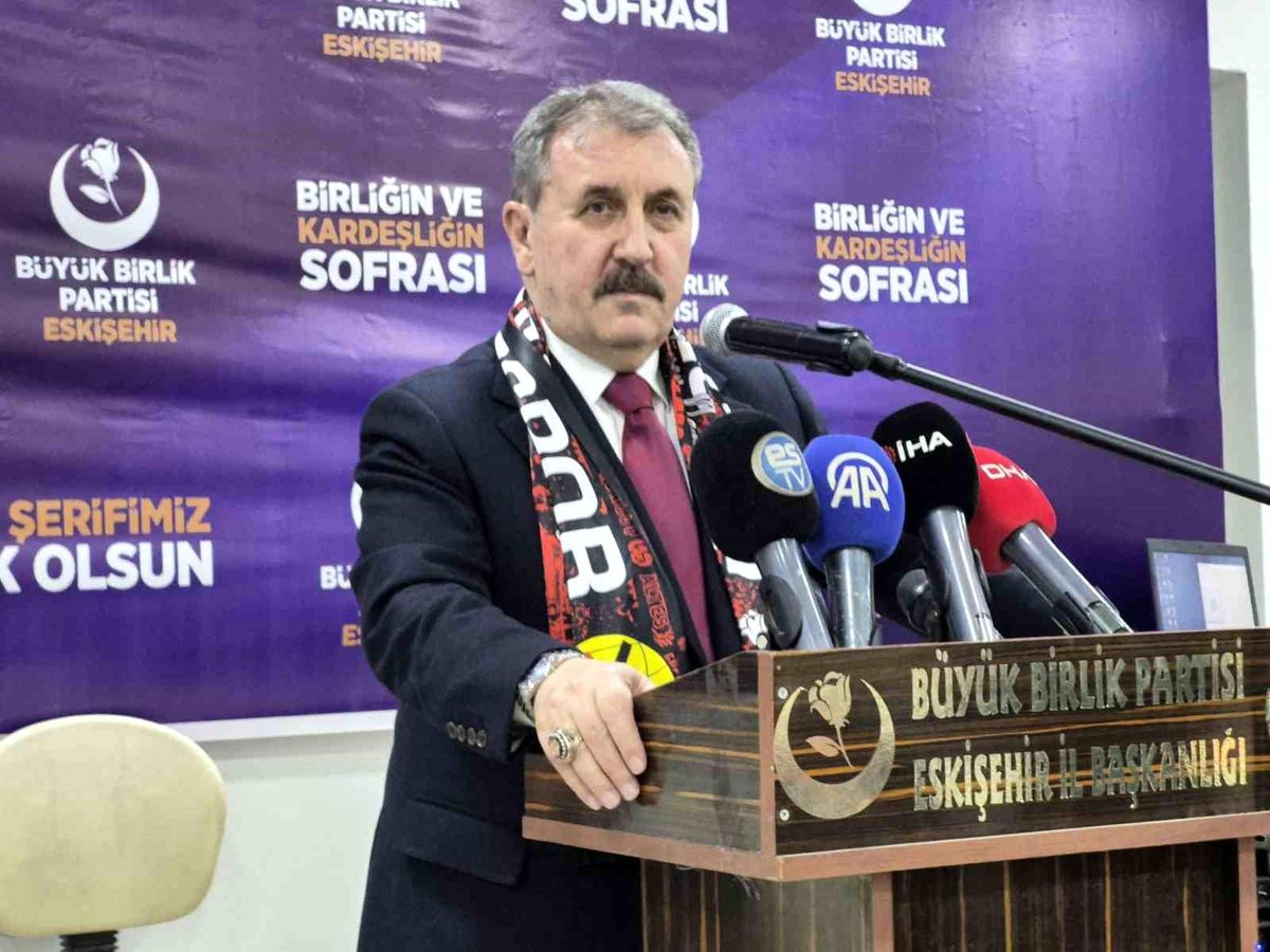 BBP Genel Başkanı Destici: ''Zalimlerin de sırası gelecek ve yaptıkları zulümlerin hesabını tek tek ödeyecekler''