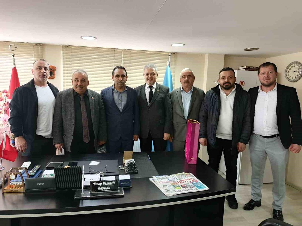 Şoförler Odası'nda yoğun plaka mesaisi