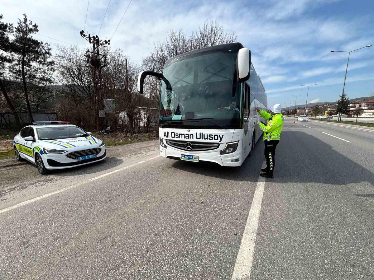 Bayram trafiğinde Samsun'da sıkı denetim başladı