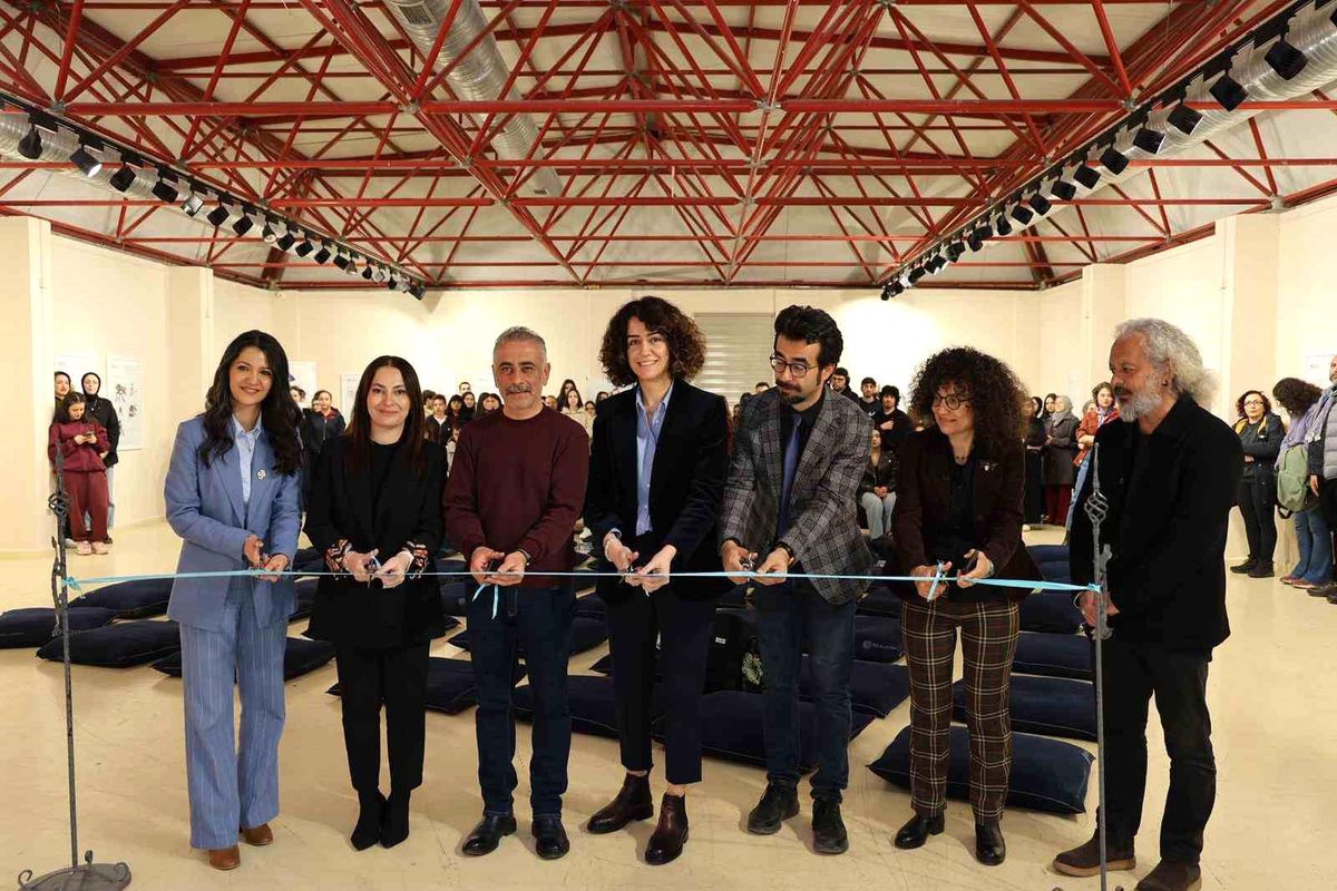 Böceklerin dünyası bilim ve sanatla anlatıldı