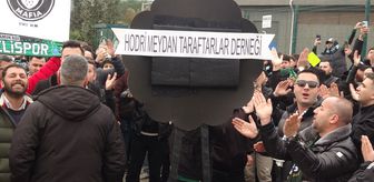 Görülmemiş tepki! Kocaelispor taraftarları, TFF binasının önüne siyah çelenk bıraktı
