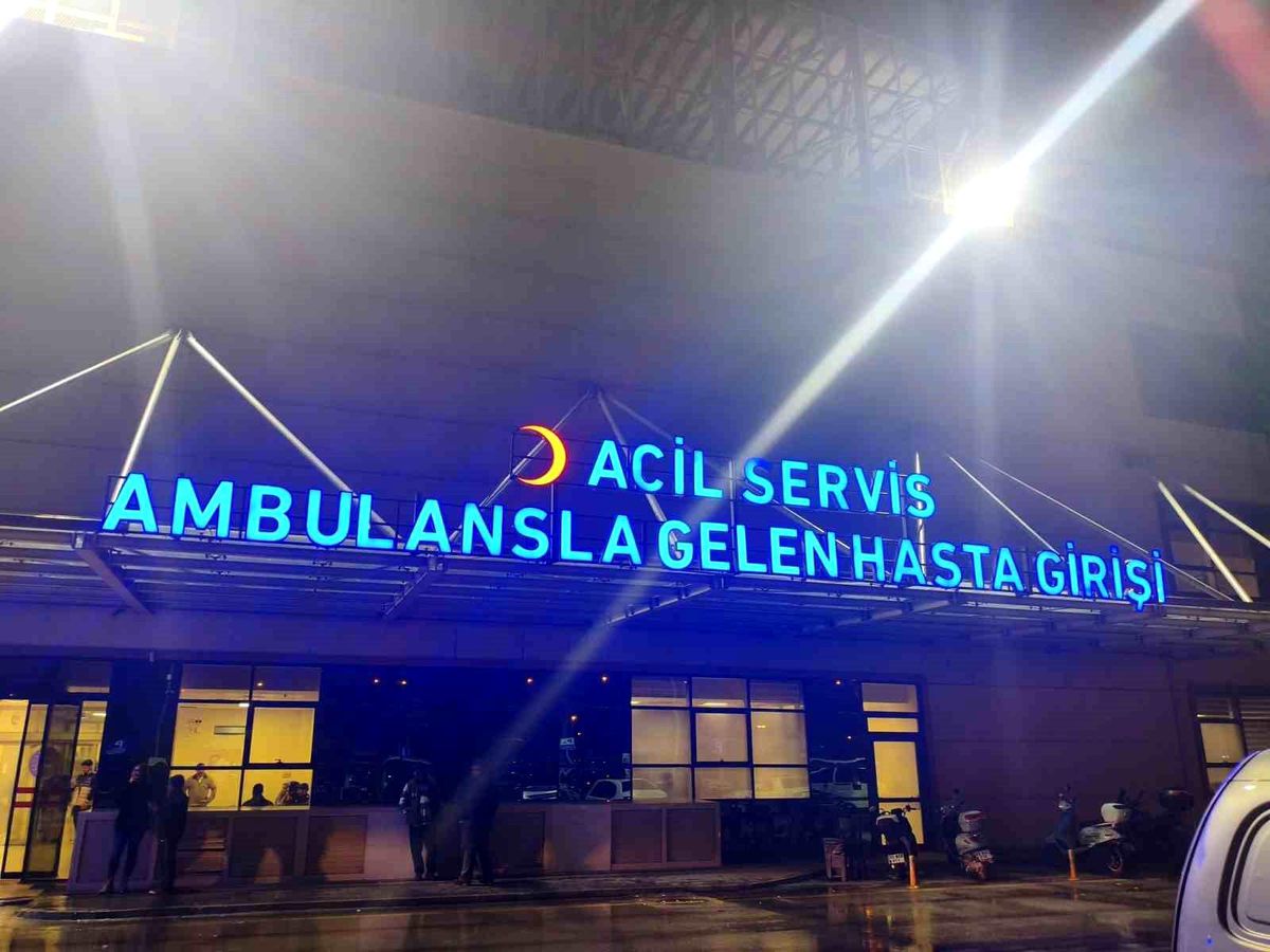 Trafikte çıkan tartışma silahlı kavgaya dönüştü: 1 yaralı