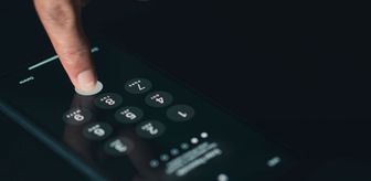 Hackerların tuzağına düşen ismin CV'si dünyayı şaşkına çevirdi