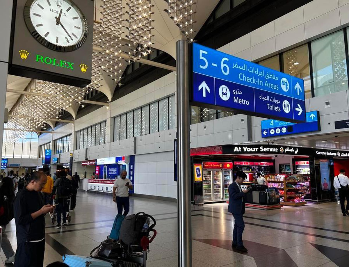 Hindistan'ın Air India ve Air India Express Şirketleri, Dubai'ye Tüm Uçuşlarını İptal Etti