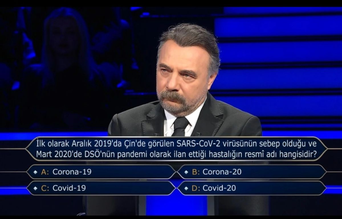 İlk olarak Aralık 2019'da Çin'de görülen SARS-CoV-2 virüsünün sebep olduğu ve Mart 2020'de DSÖ'nün pandemi...