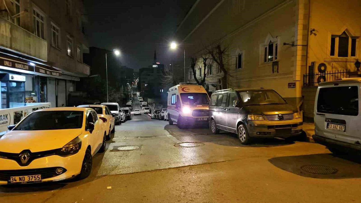 Küçükçekmece'de kanser hastası Mısırlı adam evinde ölü bulundu