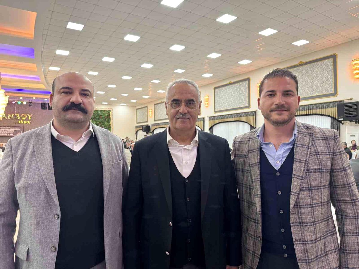 Mardin'de Daşi aşiretinden iftar