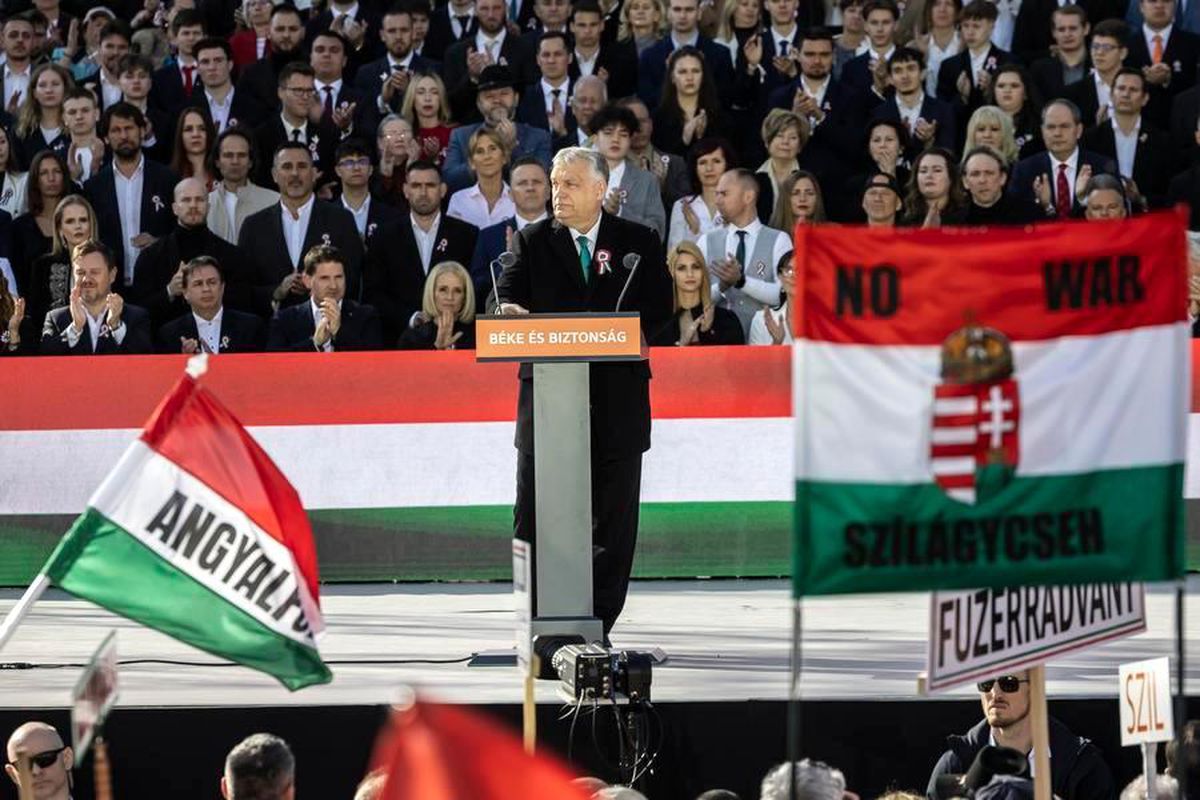 Orban: Macaristan, Huzur ve Güvenlik Adası Olmaya Devam Edecek