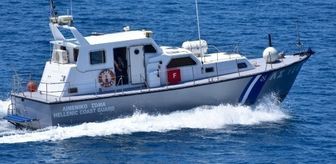 Estonya Büyükelçisi'nin de içinde olduğu gemi Meis açıklarında battı