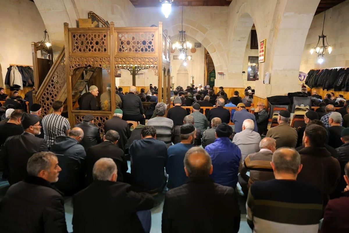 Kadir Gecesi Tarihi Ulu Camii'nde idrak edildi