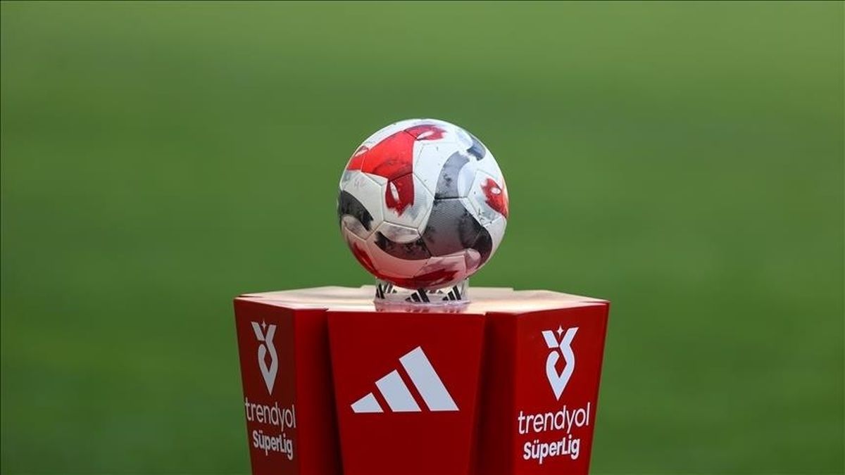 Maçlar neden hafta içi oynanıyor? Süper Lig maçları neden Salı ve Çarşamba günü?