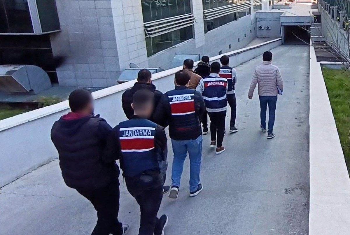 Mersin'de DEAŞ operasyonu: 3 tutuklama