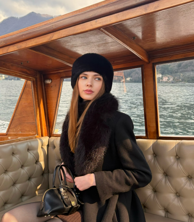 milli yildizimizin model sevgilisine begeni 19664861 8965 m