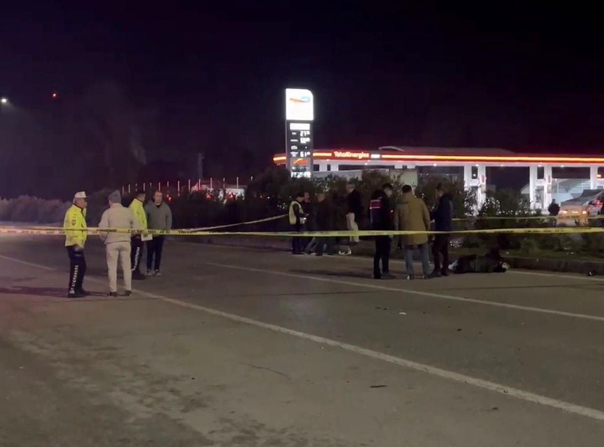 Samsun'da motosiklet tıra çarptı: 1 ölü, 1 ağır yaralı